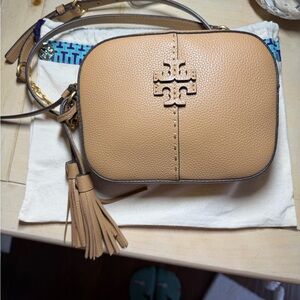 Tory Burch Beige McGraw Camera Crossbody Bag
